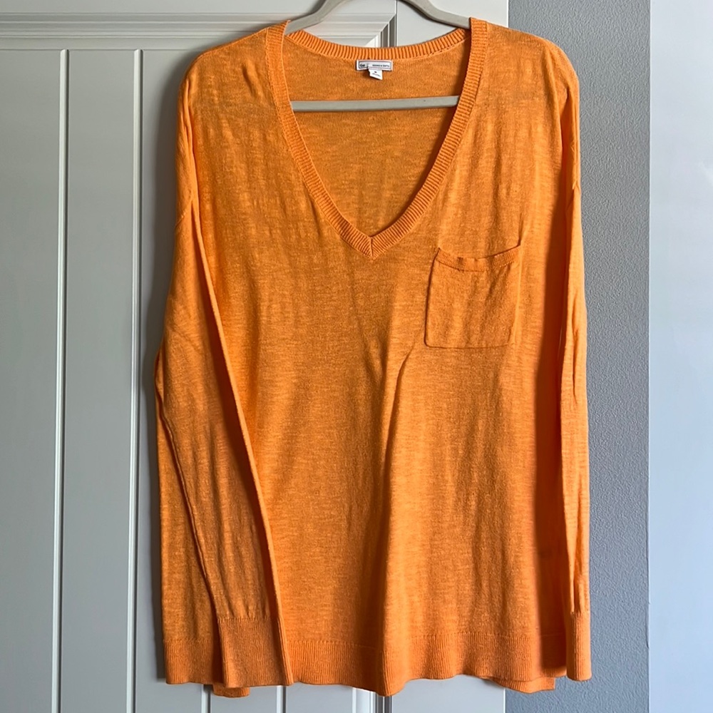 Great condition Lightweight sweater